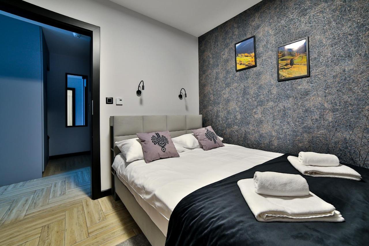 33 & View: Lakeside Retreat With Cycling Access Kluszkowce